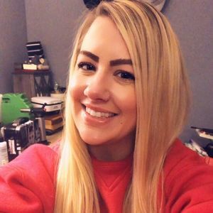 Meet your Posher, Jacqueline